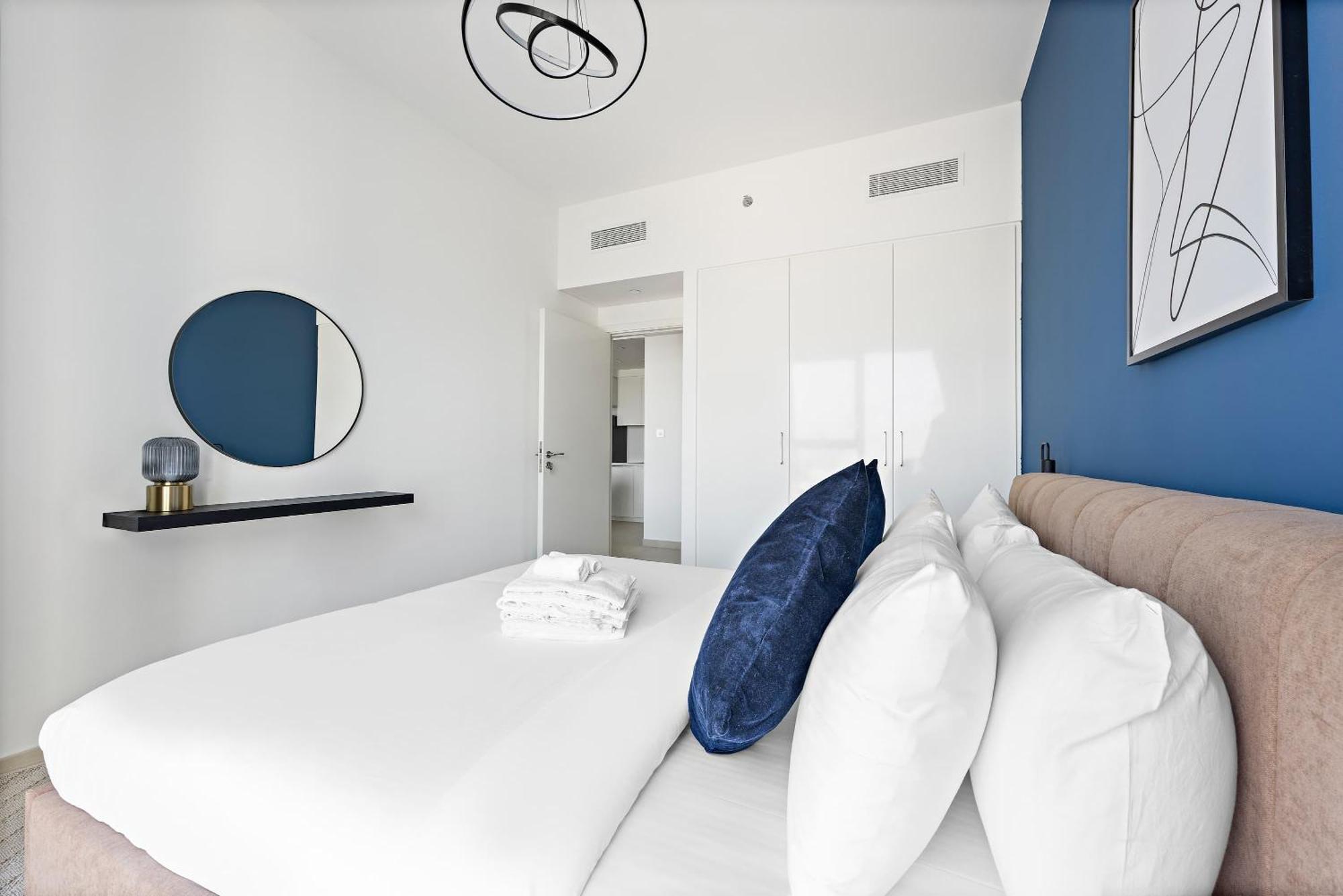 Apartment Silkhaus Chic 1bdr In The Heart Of Downtown In New Tower Dubai